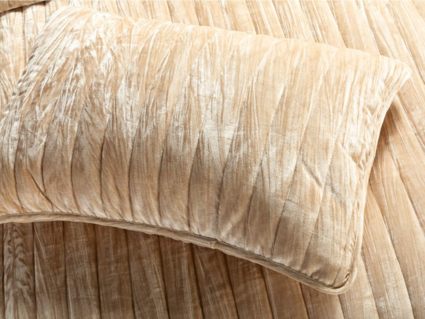 Покрывало Софи де Марко Теона (крем)